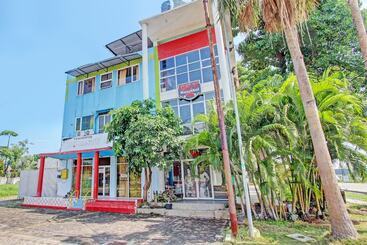 Hotel Capital O 93361 Dynasty Inn Syariah