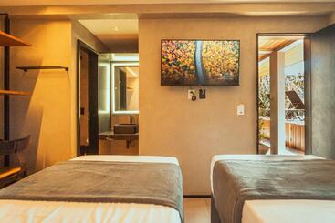 Otel Marilyn Pousada