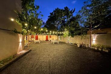 Albergue One Minute Mirissa