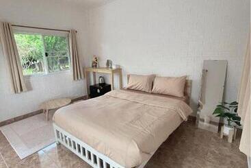 Hotel De Varis Khaokho