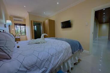 Phoever Bed & Breakfast