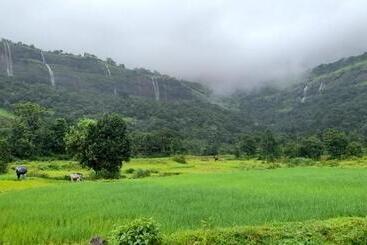 Bhandardara Natural Camping And Stay