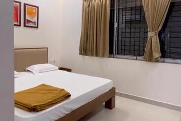 בית מלון כפרי Lalbagh Inn