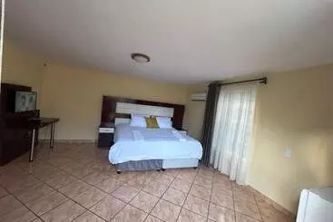 ペンション Marandela Guesthouse