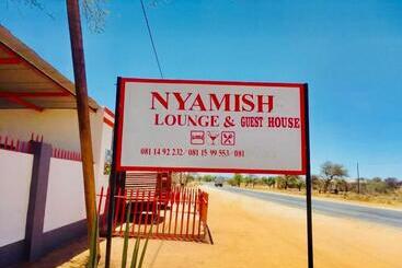 بنسيون Nyamish Lounge & Guest House
