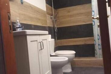 تختخواب و صبحانه Catania Retrò Room