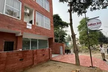 Hotel Saffron Inn