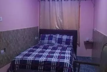 Stainless World International Hotel And Suites