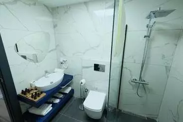 Xen Deluxe Boutique Hotel And Restaurant