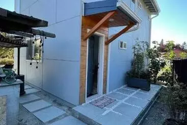 Majatalo Room With Private Bath Santoniri Inspired