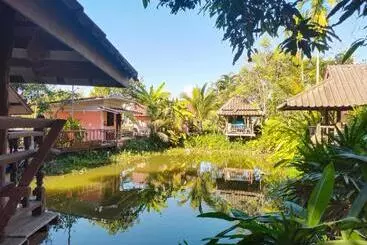 Pension ต้นพร้าวรีสอร์ท Ton Prao Resort