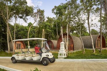 Pod Village By Independence Hotels