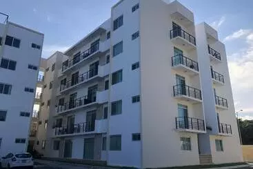 هتل آپارتمان Beach Haus Suites Vacacionales