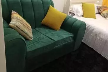 تختخواب و صبحانه Studio Airbnb In Ongata Rongai