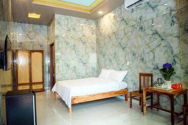 هتل Khách Sạn Nguyệt Minh2