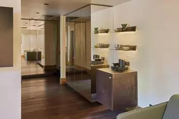 هتل Monist Boutique By Spa Vilnius