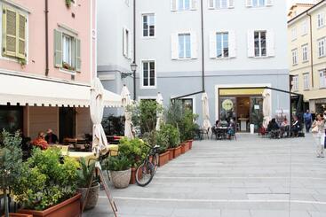 هتل Ritter S Rooms & Apartments