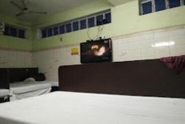 בית מלון כפרי Vrindavan Patna Bihar