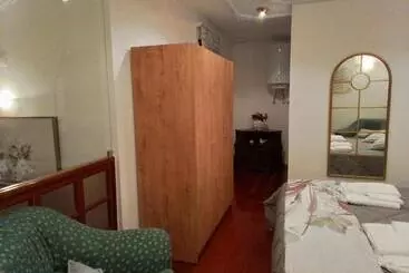 Majatalo Alojamento Real