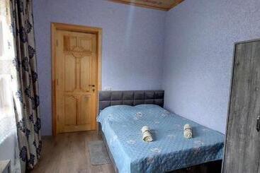 پانسیون Dadu S Gelati