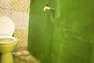 Hotelli Reddoorz Near Pelabuhan Ajibata Parapat