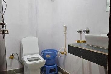 منتجع Vrindavan Suites