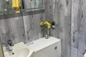 ベッドアンドブレックファースト The Willows