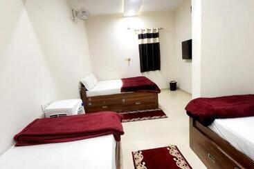 Hotel Desert Inn, Bhuj