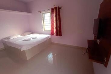 Hotel Sarathi Rooms