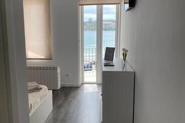 Pensão Alojamientos Plaza Portugal