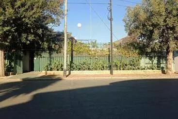 ペンション Executive Guest House Randfontein