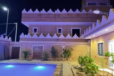 Shurfah Resort