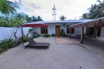 Bed and Breakfast Himandhoo Lodge