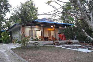 פנסיון สวนสน โฮมสเตย์