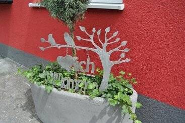 Отель Frühstückspension Paradiesgartl