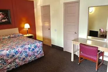 Travelers Inn Motel
