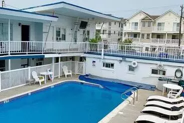 White Caps Motel