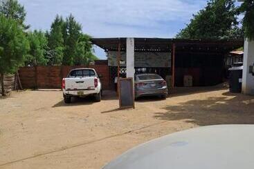 Hotel Mar Azul Mancora