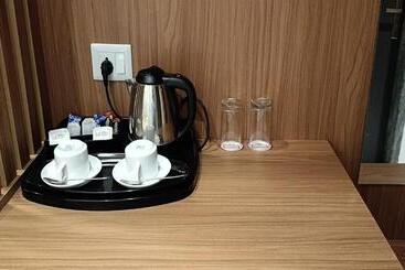 فندق The Prince Highway