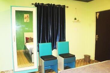 Пансион Marine Homestay