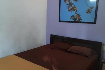 Majatalo Cherry Blossom Guest House