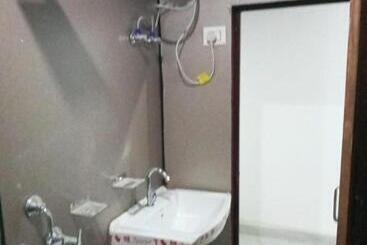 Sitapur Dharmasala By Prithvi Yatra Hotels