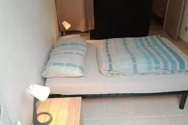 ベッドアンドブレックファースト L Ombrelle