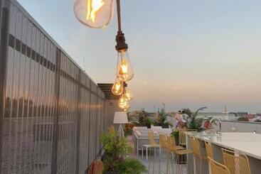 בית מלון כפרי Nodis Madrid Pozuelo