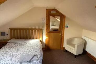 Majatalo Alder Lodge Guest House