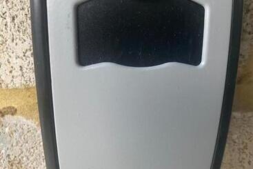 ペンション Very Large Double Room With Corner Sofa, Sky Tv, Netflix Etc, Fridge And Microwave