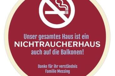 פנסיון Haus Moselliebe Charmantes Fruehstuecks Zimmer Mit Balkon Und Blick Auf Die Mosel Raucherfreihaus