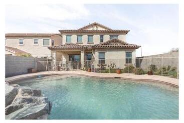 مبيت وإفطار Spring Training And Nascar Racing Room!!