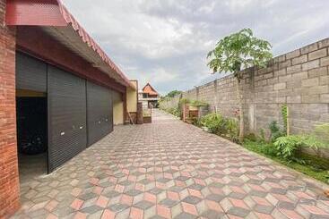 Otel Reddoorz Syariah Near Rsud Kota Malang