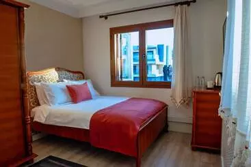 Hotelli Black Lotus İzmir